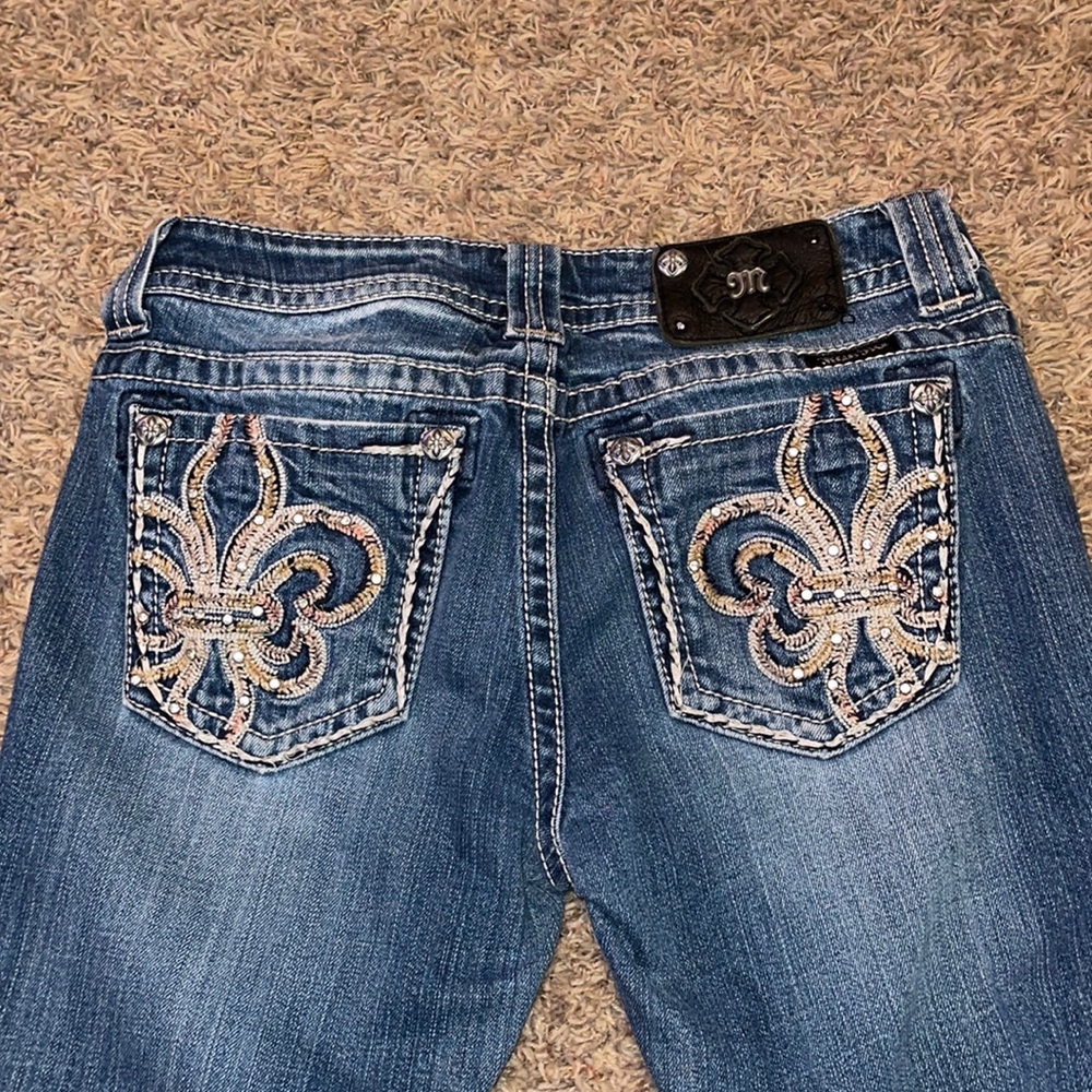 Women’s Miss Me jeans